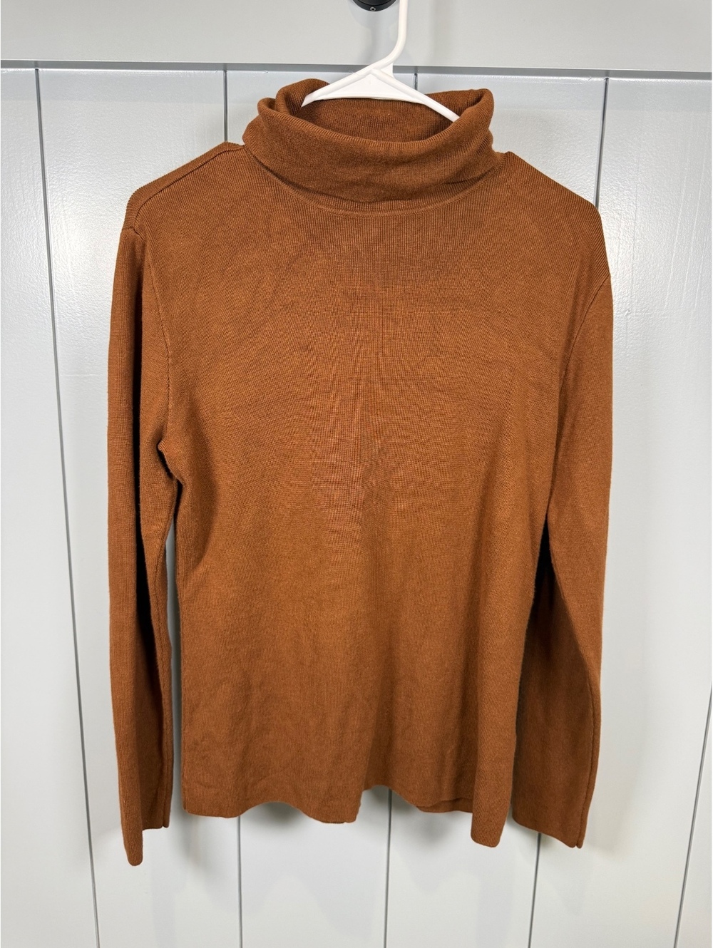 Preston & York Cognac Brown Turtleneck Sweater Medium Old Money Quiet Luxury